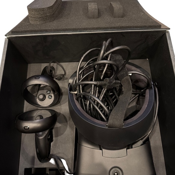 Oculus Rift S - Picture 8 of 9